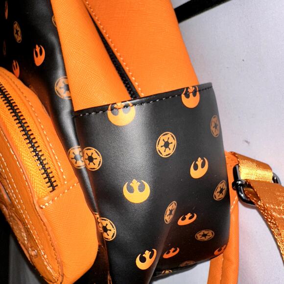 Loungefly Star Wars Darth Vader Glow-in-the-Dark Jack-o-Lantern Mini Backpack - Picture 5 of 12